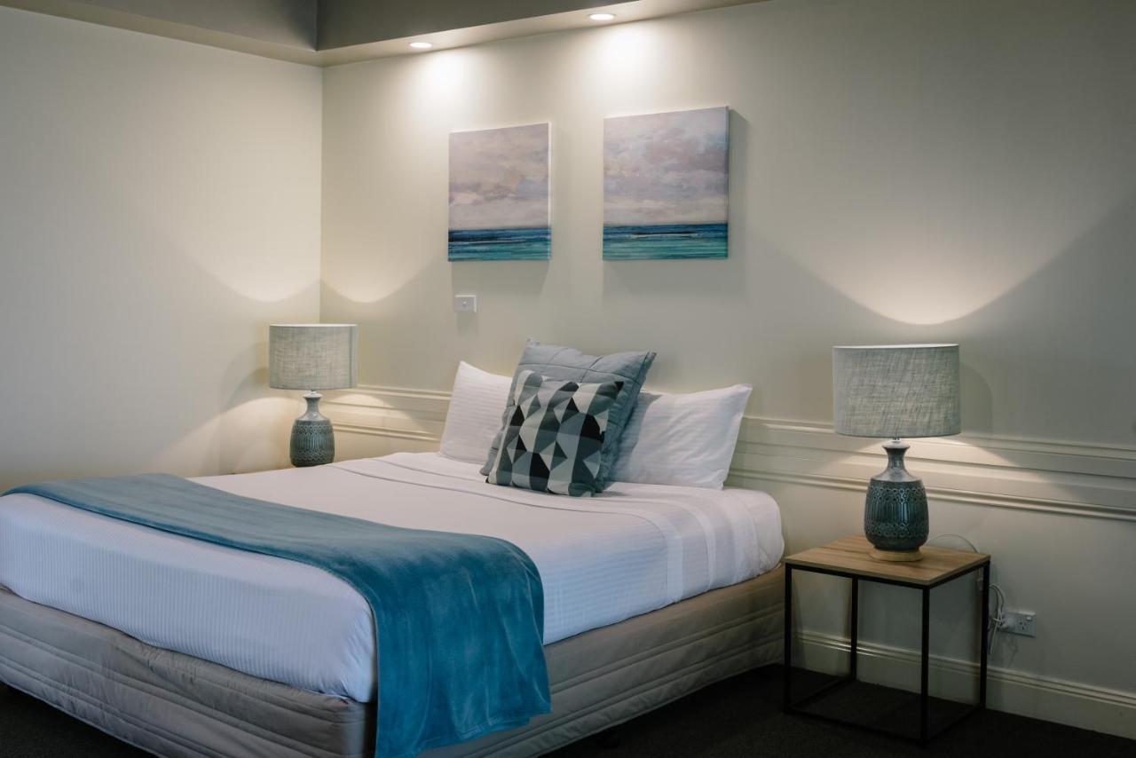 Two-Bedroom Suite,944668354:JPEG